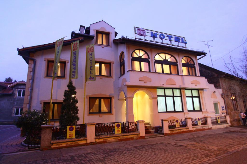 Garni Hotel Pbg Subotica Exterior foto